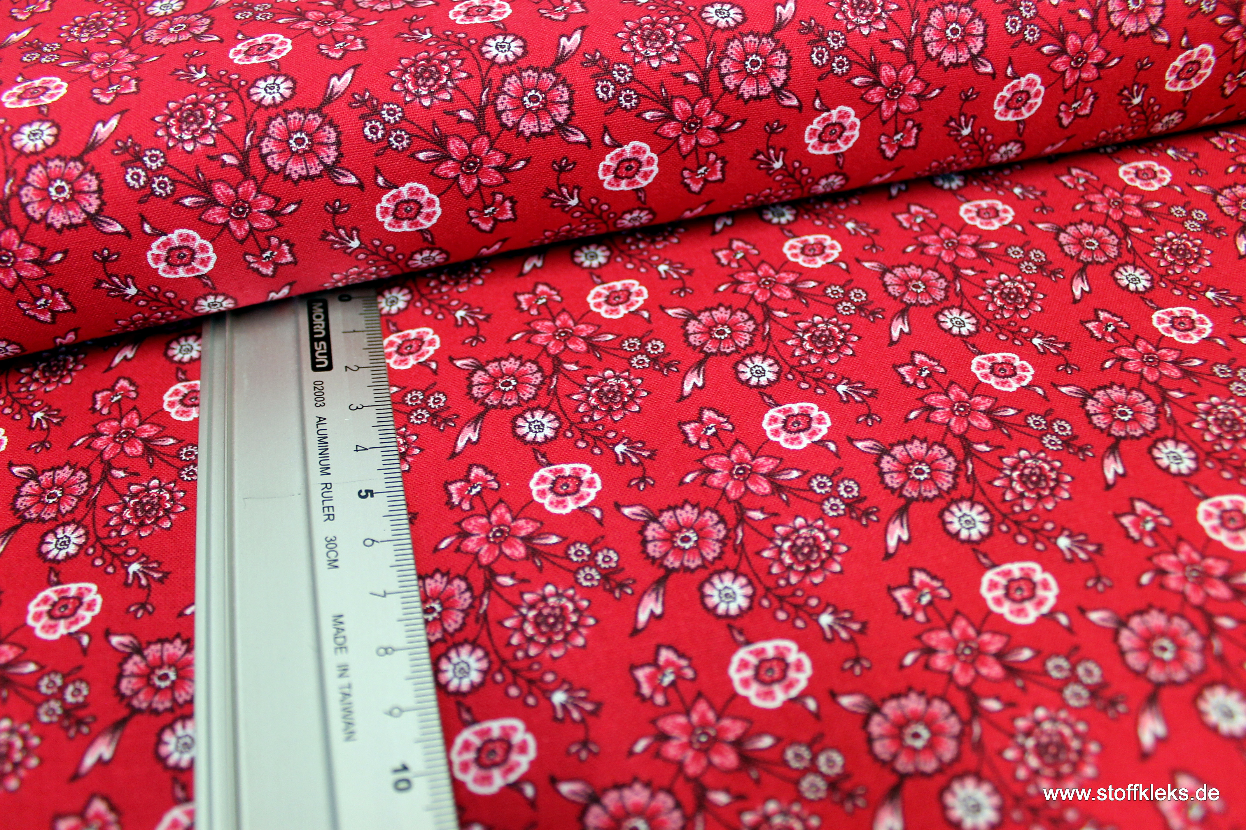 Baumwolle | bedruckt | Eyelike | Hindelopia | Flora | rot