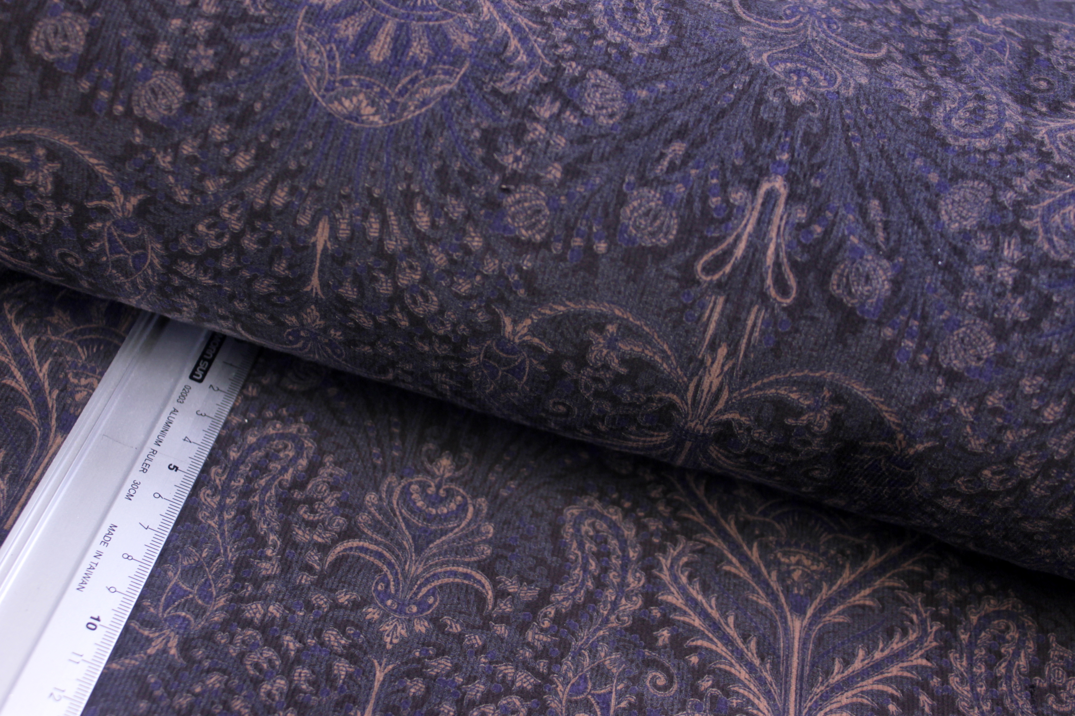 Babycord | bedruckt | old | dunkelbraun