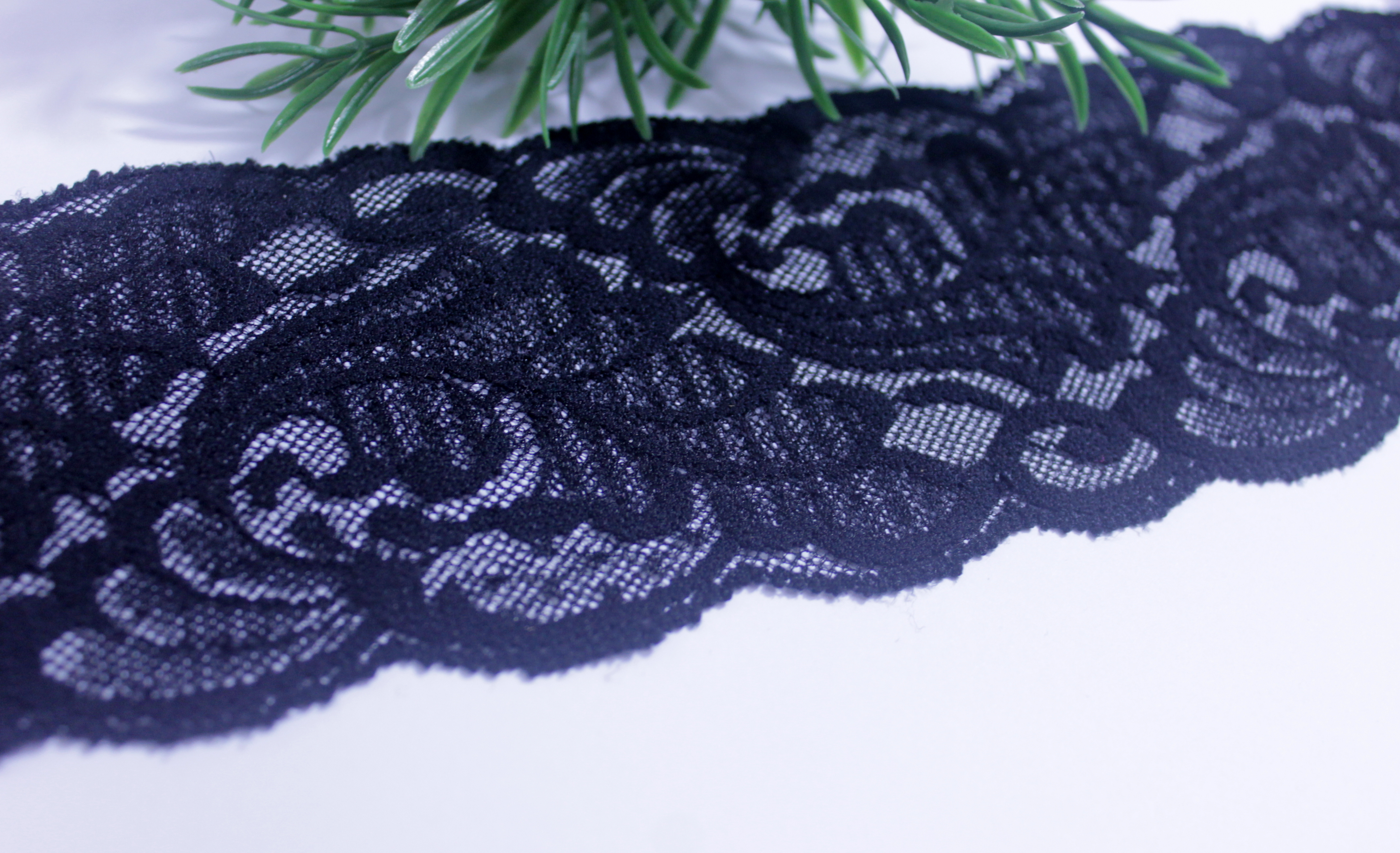 französische  Spitze | elastisch | Alizée | schwarz | ca. 8,5cm