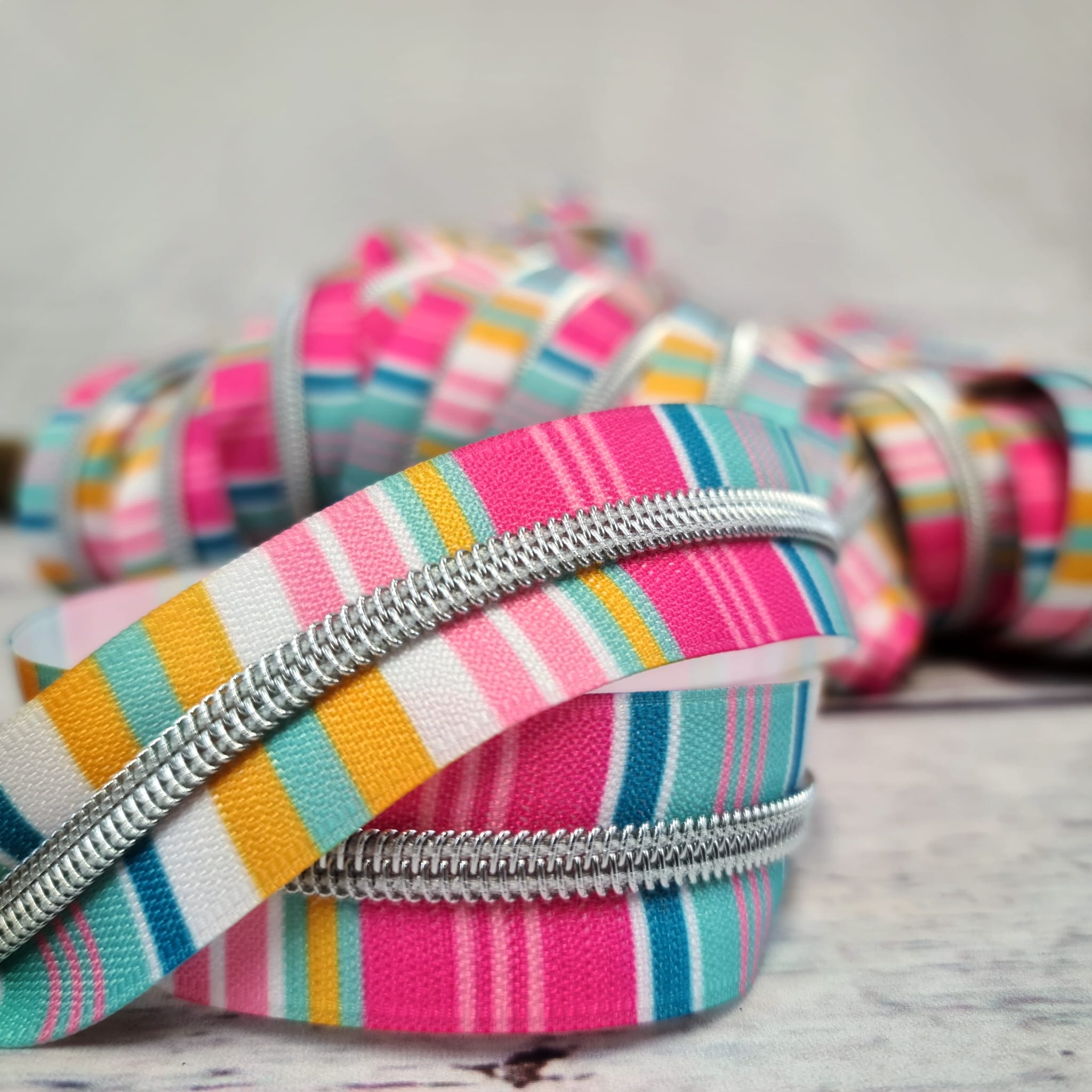 Nylon-Reißverschluss | endlos | 5mm Spirale | color stripes | bunt